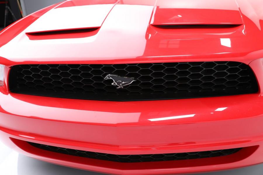 Детали экстерьера Ford Mustang GT Convertible Concept 2004 года  (фото 45 из 51)